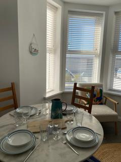 Seaside Escape, Central Portrush Apartment - Portrush - 4