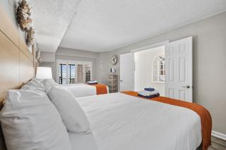 Cozy Oceanfront Condo Pool FREE Tickets M124 - Myrtle Beach - 5