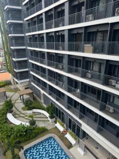 Budget friendly hotel red residences makati - Manila - 1