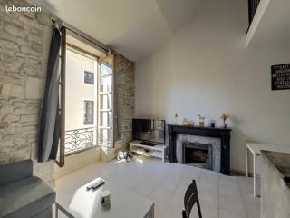 Apartment in the heart of Nîmes' historic center - Nîmes - 0