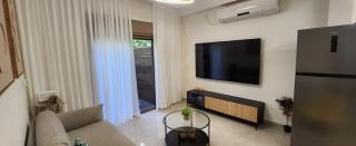 Amazing 4 BR in French Carmel - 3