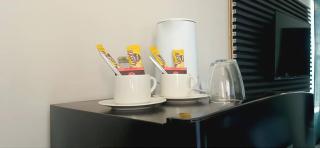 Budget Friendly And Modern Private Rooms - 3