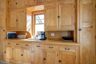Stunning Brewers Hill Retreat with 2 bedrooms & 1 bath - Milwaukee - 1