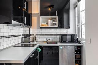 GuestReady - Charming Canal St-Martin Retreat - París - 4