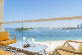 SHORELINE Beachfront Apartment with full Sea View and Pool Palm Jumeirah - 9