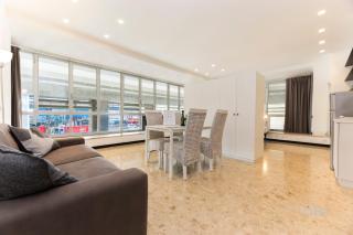 Aquarium View | 4 People | AC | WIFI By Tilo - 9