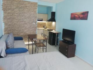 The Blue Studio - In a complex next to the beach by Flаt Manаger - Pomorie - 0