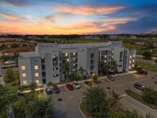 2 Bedroom- 2 Bathroom Atorey Lake 4751-205 Ct - Kissimmee - 0