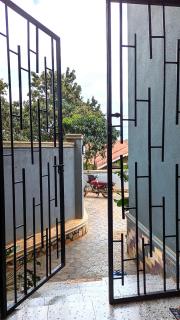 Cia Luxe Stays - Kampala - 3