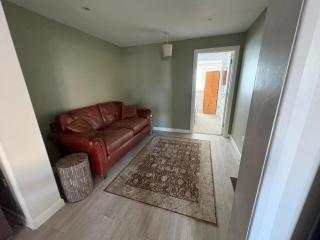 MpaNjus - Double Rooms, Shared House - Bristol - 8