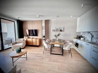 Apartament WHITE GLOVE Prestige Tarasy Bałtyku MOLO - Danzig - 9