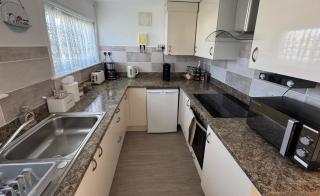 Bermuda Holiday Park Chalet Close To Beach - Hemsby - 4