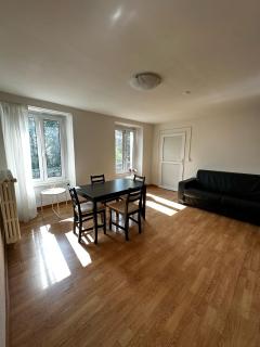Beautiful two bedroom house - 9