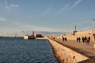 Dun Laoghaire Coastal Retreat & Hidden Getaway - Dublin - 9