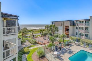 3 Mi to Broadway at the Beach Oceanfront Getaway! - Myrtle Beach - 0