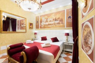 The Mansion of Countess Rizzardi on Garda Lake - 2