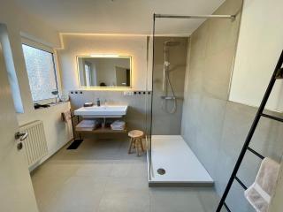 Weingut Knodt-Trossen - Kröv - 3