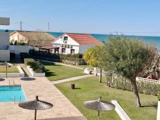 Tierra de Mar 26 by homeprive - 2