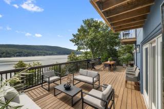 Entire Lakeview Villa, Hot Tub, Firepit, Stunning Cliff Views - 6