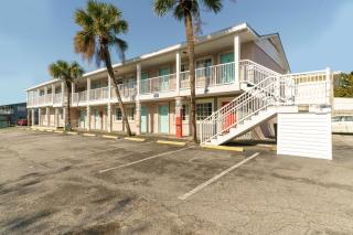 OYO Hotel Myrtle Beach Kings Hwy - Myrtle Beach - 0