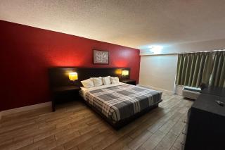 River Valley Inn and Suites By Belvilla - Fort Smith - 4