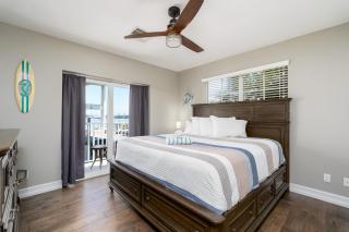 Harbour House at the Inn 212 - 4