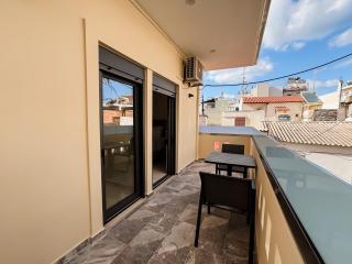 Comfy Corner Luxury Apartment - 4