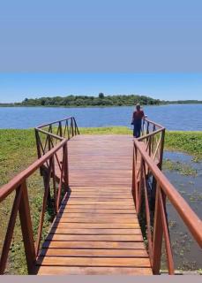 Casa sobre Laguna Brava - Tranquilidad y Naturaleza en Barrio Privado - Corrientes - 7