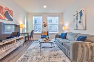 Luxury Apt with Rooftop Terrace and Pool - - 0
