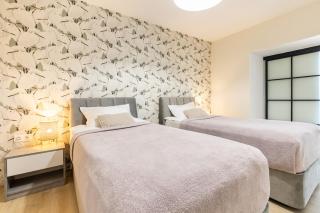 Stylish, Modern Apartment with WI-FI Netflix - Tbilisi - 6