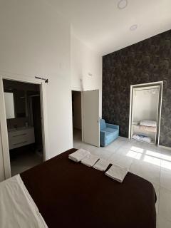 Niki Home - Naples - 3
