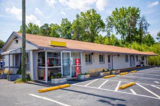 OYO Inn Kernersville - Kernersville - 9