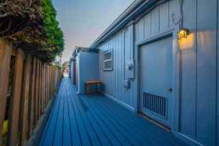City Centre Motel by OYO - Seaside - 2