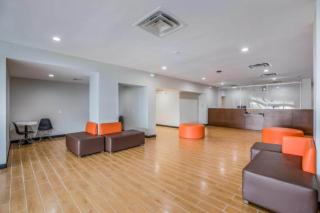 OYO Hotel Orlando Airport - Orlando - 2
