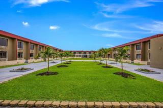 OYO Hotel Orlando Airport - 8