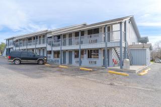 Regency Inn By OYO Three Rivers - Three Rivers - 3