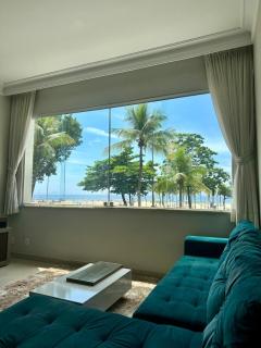 Apartamento Elegante de Frente para o Mar em Copacabana - Rio de Janeiro - 0