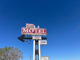 Carl's Motel - Rosamond - 8