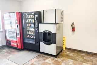 OYO Townhouse Beaumont Medical Center Area I-10 - 4