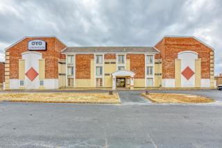 OYO Townhouse Tulsa Woodland Hills - Tulsa - 0