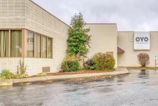 OYO Hotel Burlington South - Burlington - 7