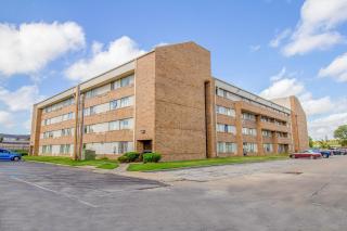 Tulsa Square Hotel Central, I-44 By OYO - Tulsa - 8