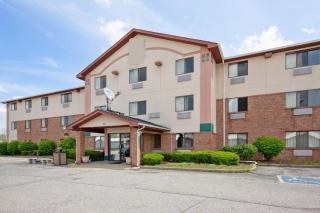 OYO Hotel Portage I-94 - Portage - 7