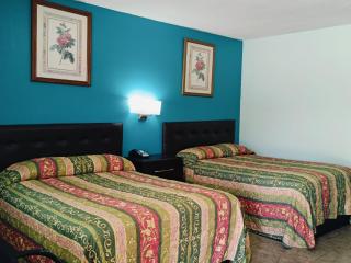 Budget Inn By OYO Edinburg Hwy 281 - Edinburg - 0