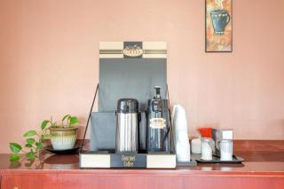 OYO Woodland Hotel and Suites - Woodland - 4