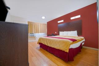 Mojave Hotel - 9