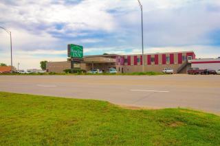 HomeTown Inn By OYO - Liberal, KS - Liberal - 8