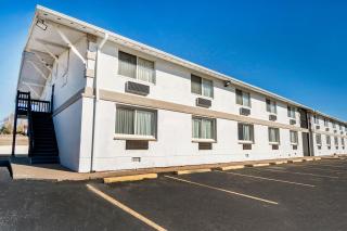 OYO Townhouse Dodge City KS - Dodge City - 9