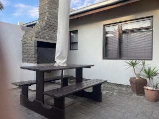 ATLANTIC GUESTHOUSE Swakopmund - Swakopmund - 4