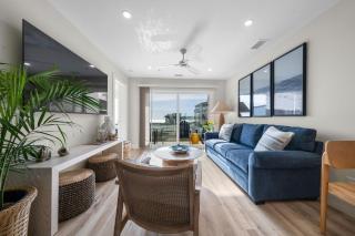 A Beachfront Retreat - Carolina Beach - 0